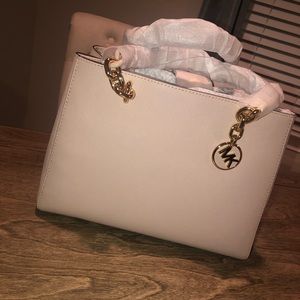 Michael Kors Cynthia Purse